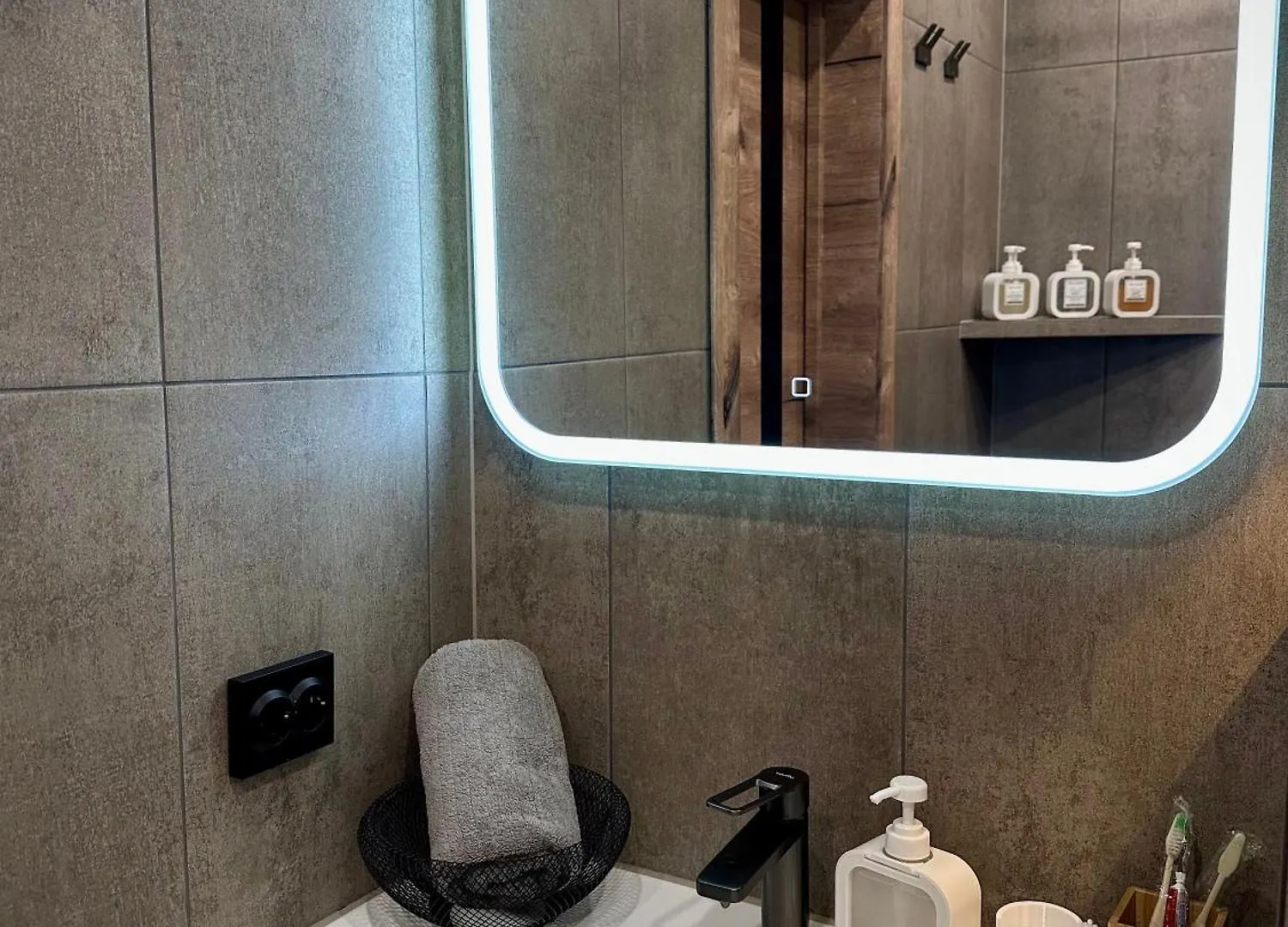 Loft Comfort Nur-Sultan  Apartment Nur-Sultan (Astana)